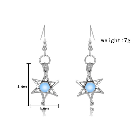 Beautiful Lighted Glow Star Earrings - Picture 4 of 4